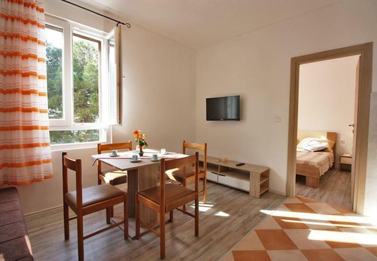 Apartamento Apartman Simona Fažana Exterior foto